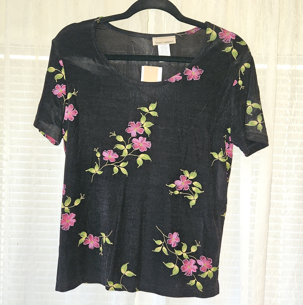 Susan Lawrence Black Short-Sleeve Top with Pink Floral Embroidery